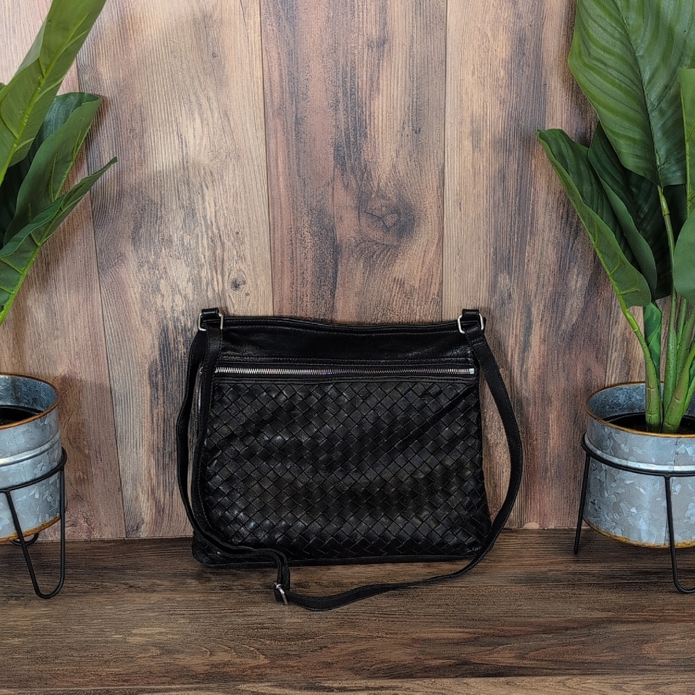 Margot Black Woven Crossbody Genuine Leather Bag                   C336
